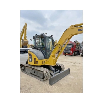 Купить Подержанный экскаватор Komatsu PC55MR Малый экскаватор с оригинальным гидравлическим клапаном Производство в сети