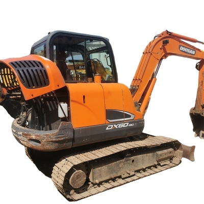 Original Hydraulic Pump Mini Used Doosan DX60 Excavator in Shanghai Made in Korea