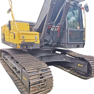 20 Ton Volvo 200DL Used Excavator Crawler in Shanghai with Moving Type Crawler Chain