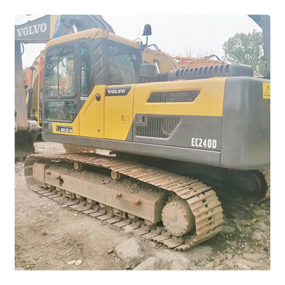 Volvo EC240 Excavator with Crawler Track and 1.2 m3 Bucket Capacity in Good Condition