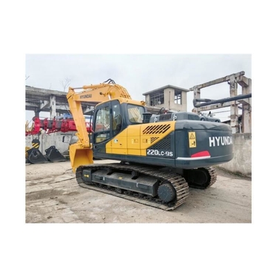The ORIGINAL Used Hyundai Crawler Excavator R220 with 1.05m3 Bucket Capacity in Shanghai
