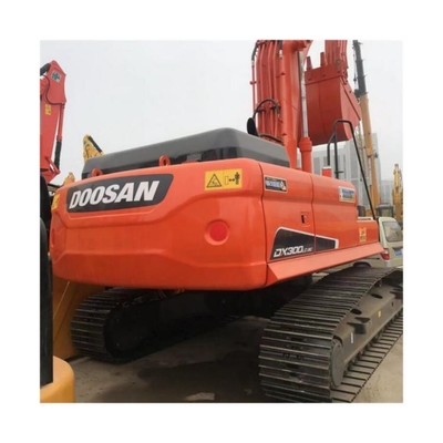Used Doosan DX300 Excavator with 2000 Working Hours and Original Hydraulic Valve