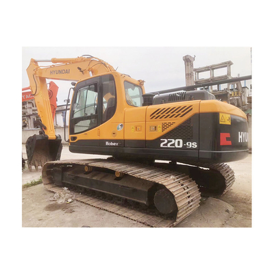 22 Ton Hyundai 220-9S Excavator from Korea with 112 KW Power and 80 cm Width Crawler Chain