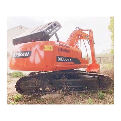 Doosan DH300LC-7 Excavator 30 Ton Good Condition and Versatile for Various Application
